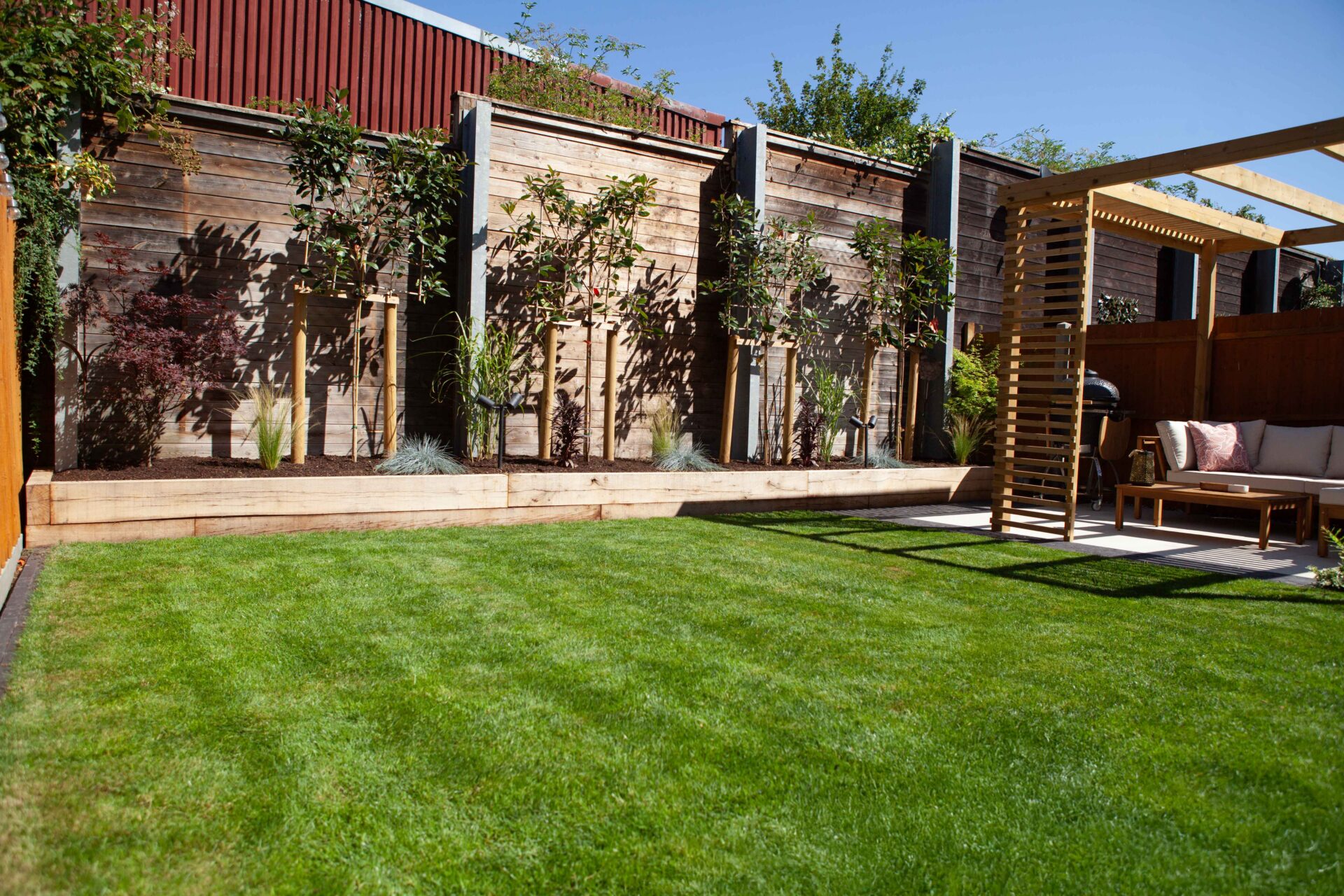 Hertfordshire Drives And Landscapes Hitchin in the finished From Deck to Structured Garden garden in Letchworth Garden City.