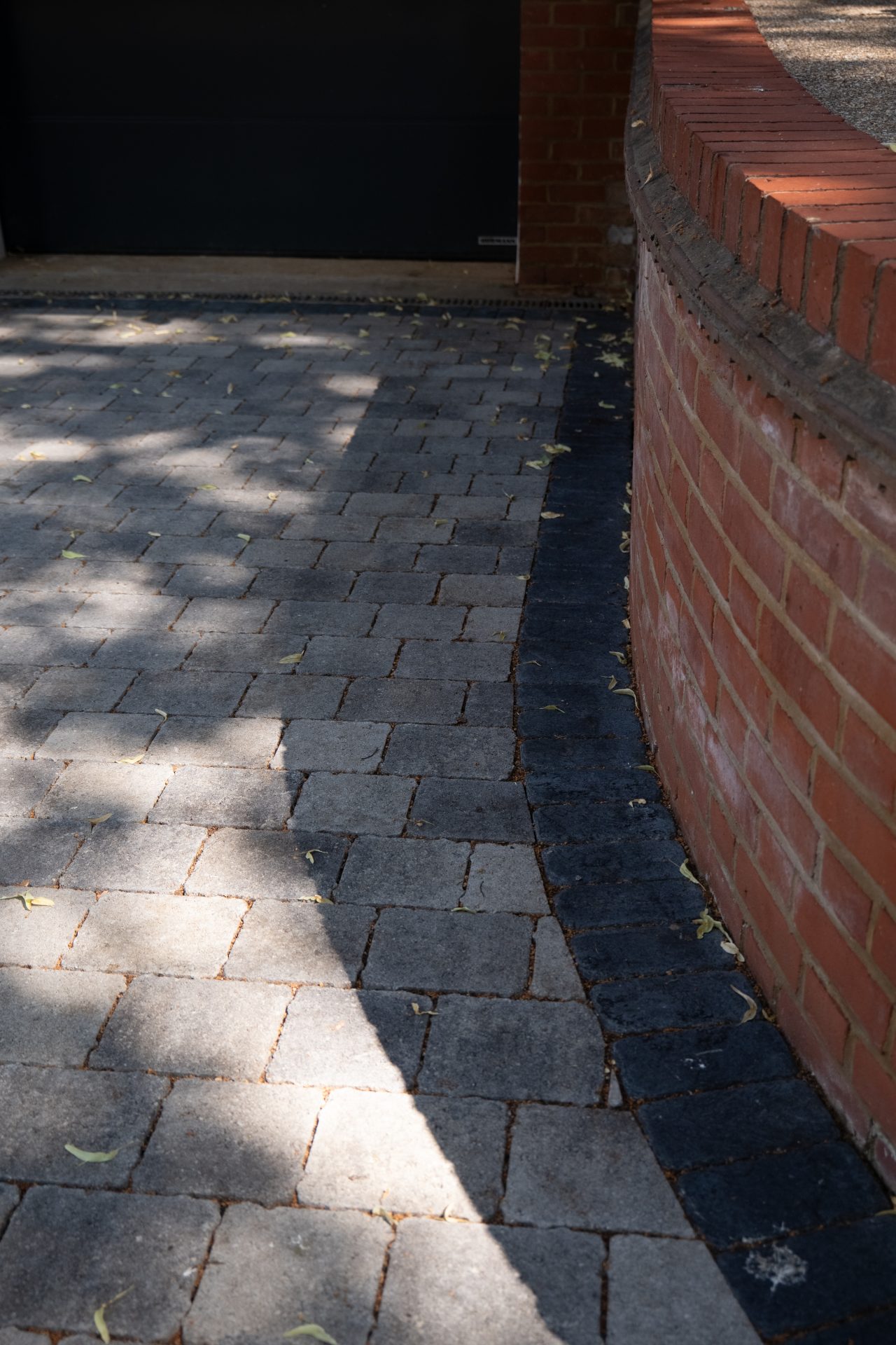 Driveway Portrait Detail in the finished Permeable Driveway with Room to Turn garden in Hitchin.