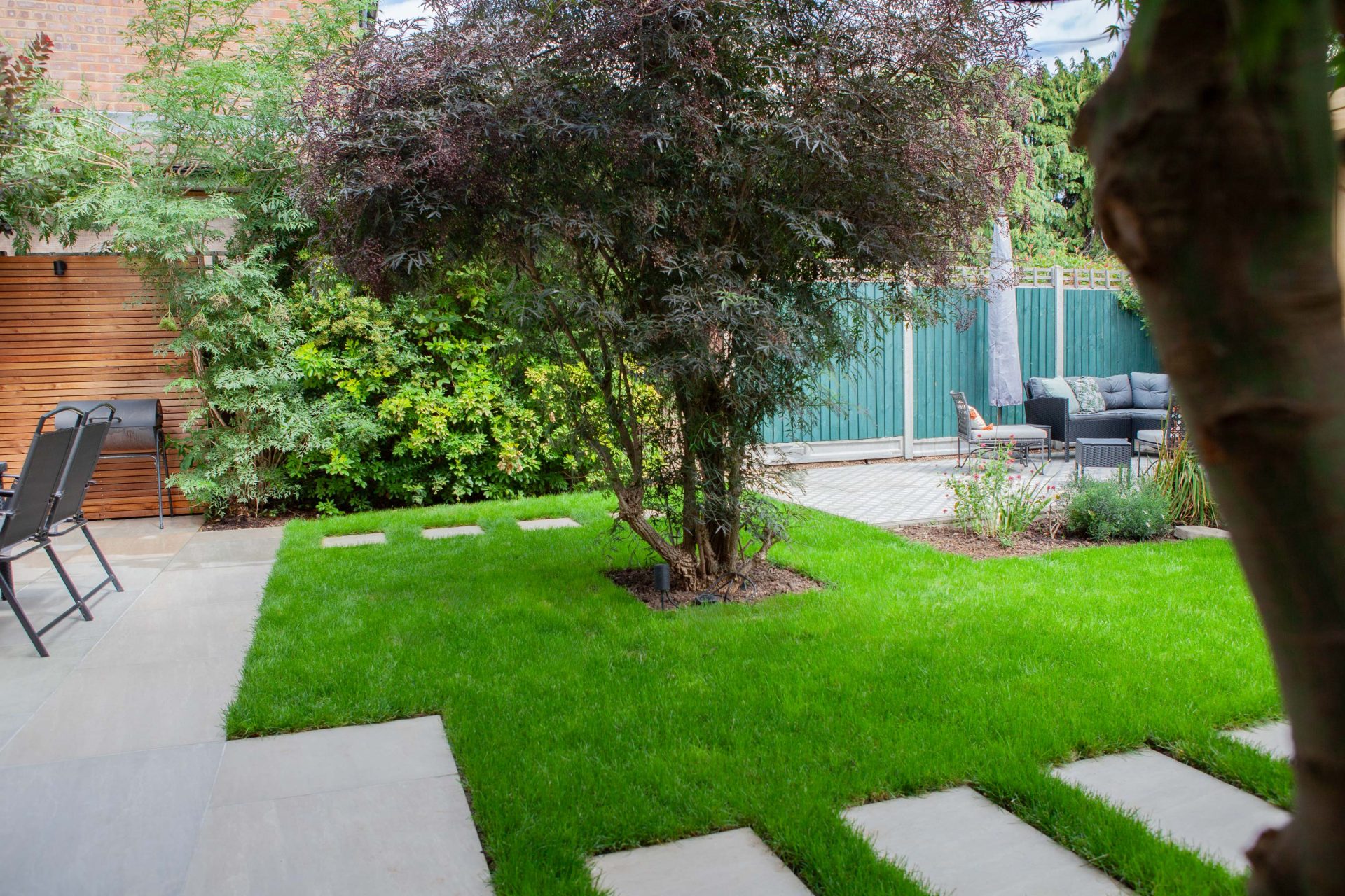 Herts Drives Landscapes Hitchin Hb in the finished Terrace, Lawn & Garden Room garden in Hitchin.