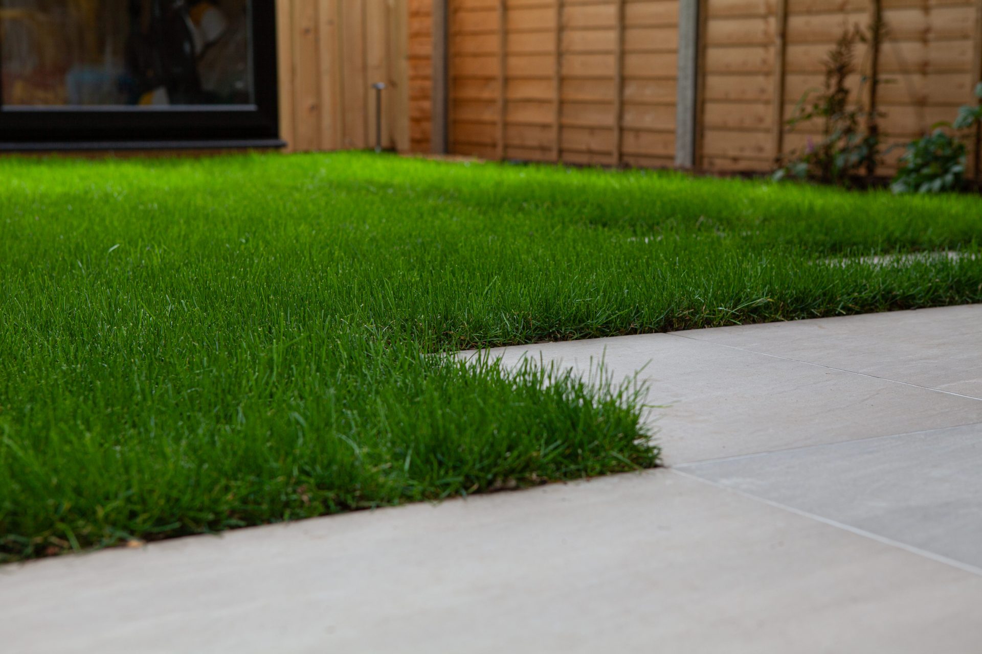 Herts Drives Landscapes Hitchin Hb in the finished Terrace, Lawn & Garden Room garden in Hitchin.