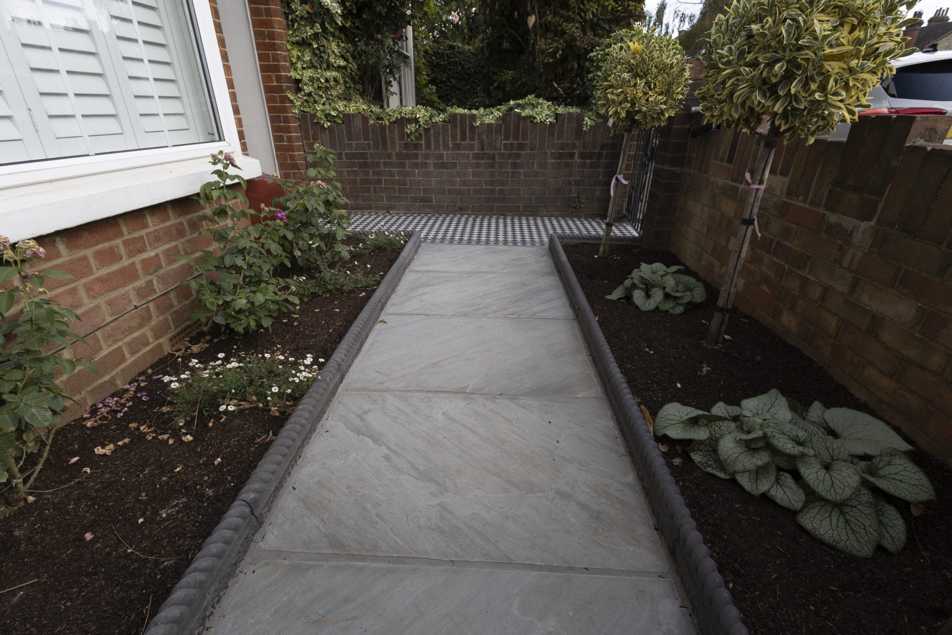 Img in the finished Pattern & Passage garden in Hitchin.