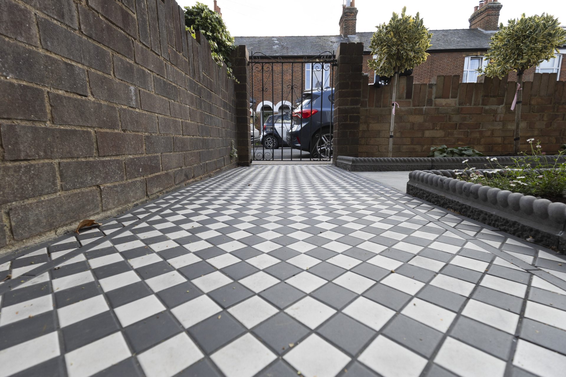 Img in the finished Pattern & Passage garden in Hitchin.